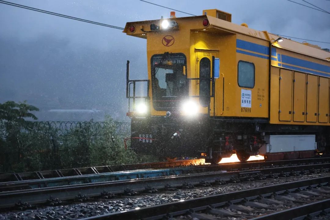 �й�������Ե2024��ȡ�˫���ж�������תҵ����ר�����ٴ��Ѽ�